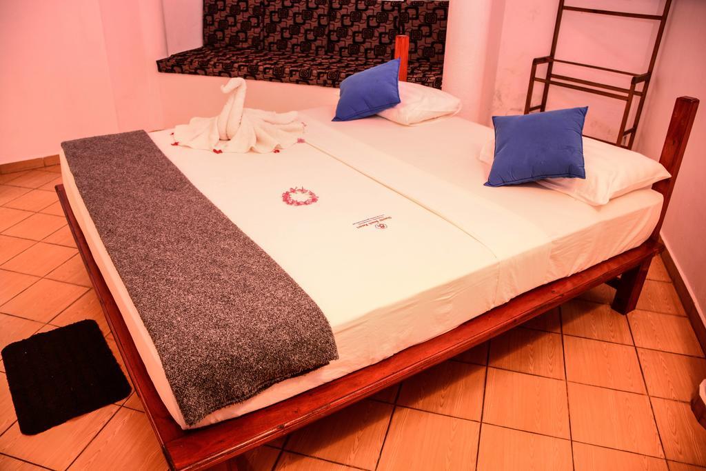Shanthi Beach Resort Unawatuna Eksteriør billede