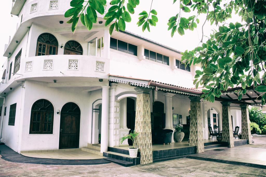 Shanthi Beach Resort Unawatuna Eksteriør billede