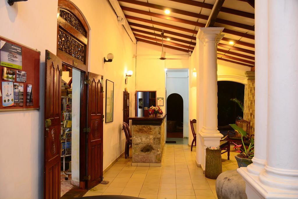 Shanthi Beach Resort Unawatuna Eksteriør billede